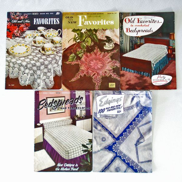 Crochet Favorites 5 Pattern Booklets Bedspreads, More 1940s - 1950s