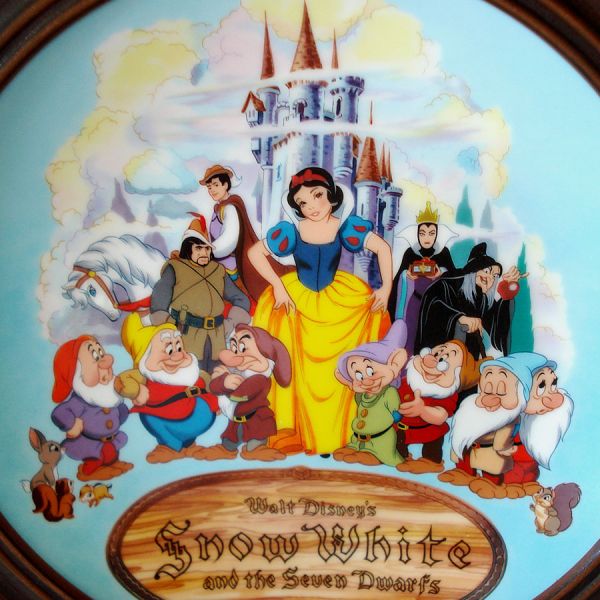 Disney Snow White 1987 Framed Collector Plate Clearance #3