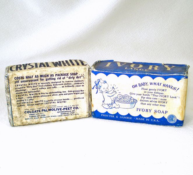 Vintage and Antique Medicine Cabinet Lot With Contents #7