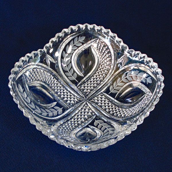 Lead Crystal Elegant Square Bowl Diamonds and Cut Leaves Clearance
