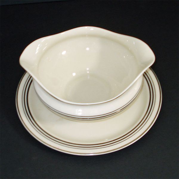 Syracuse Old Ivory Nimbus Platinum Gravy Boat #2