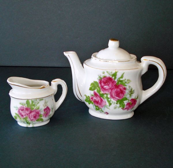 Child's 1950s Ceramic Toy Tea Dinnerware Set Pink Roses #5
