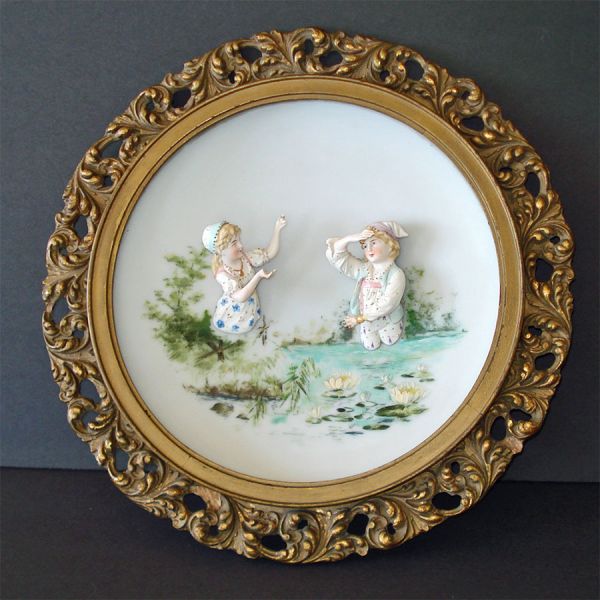Mt Washington Victorian Glass Charger Plaque With Bisque Figures Clearance #2