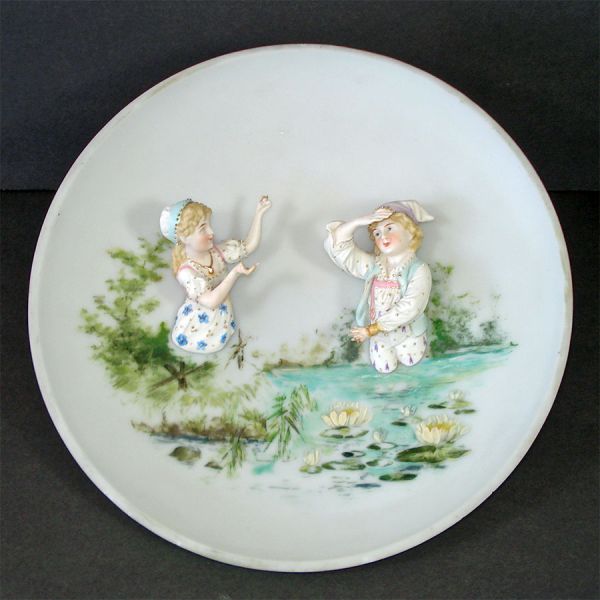 Mt Washington Victorian Glass Charger Plaque With Bisque Figures Clearance #3