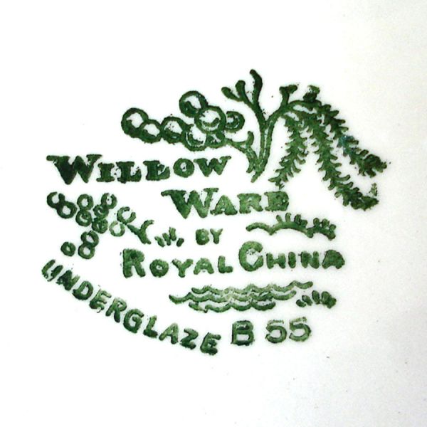 Royal China Blue Willow Ware Dinner Plates #4