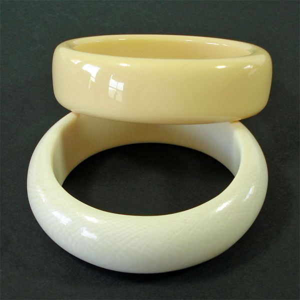Cream and Pale Yellow Pair Plastic Bangle Bracelets Clearance #2